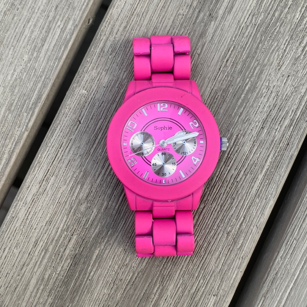 Hot pink “sophie” watch 💕